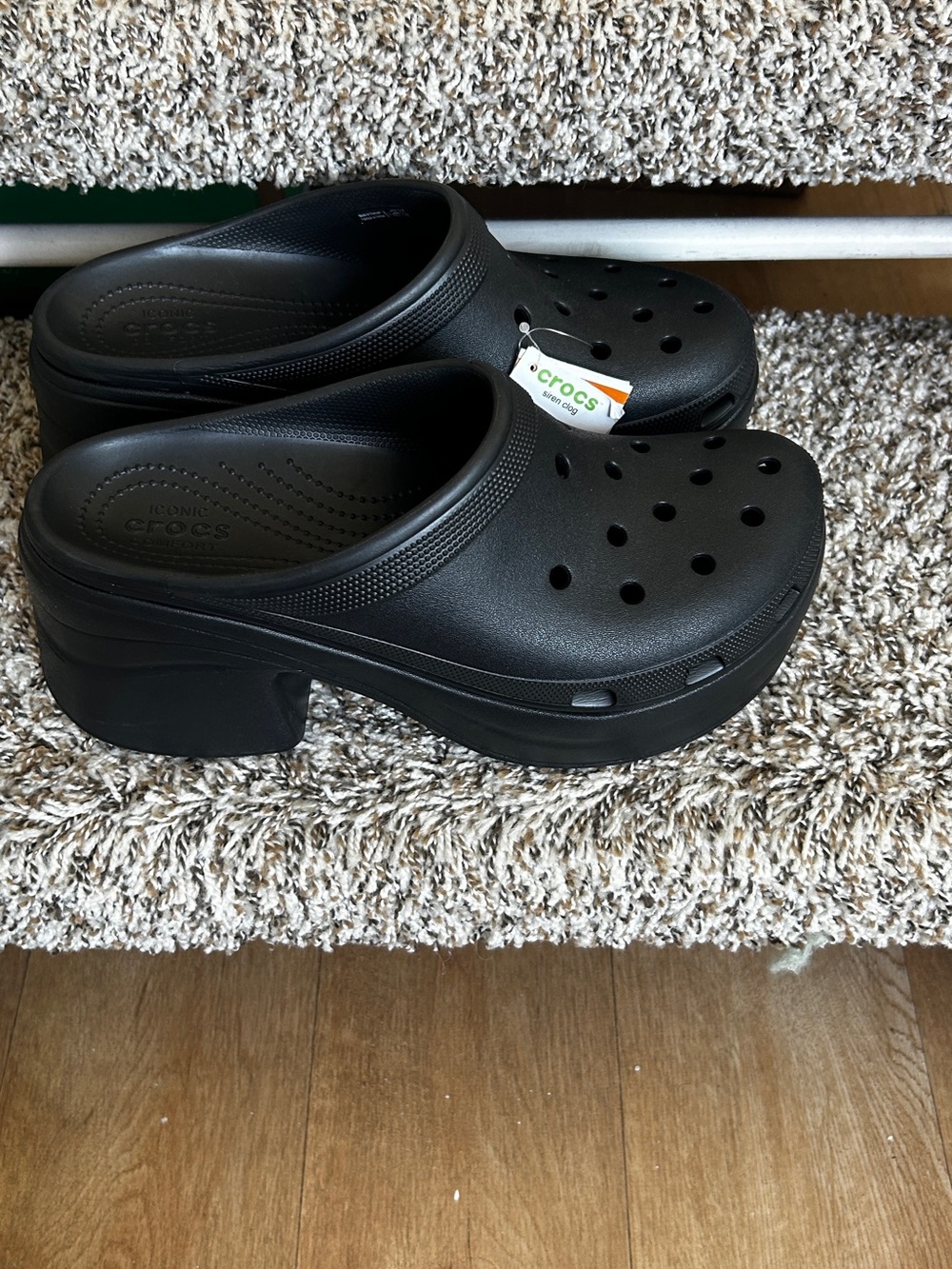 NWT Crocs Siren Clog Black Size Men 11 / Women 13 High Heel Platform 208547-001